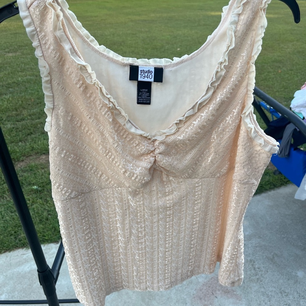 Studio 1940 Women's Cream Textured Tank Top